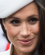 Meghan Markle Paid Tribute to Princess Diana With an Iconic Fashion Choice 