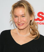 Renée Zellweger Is Unrecognizable As Judy Garland in a New Biopic