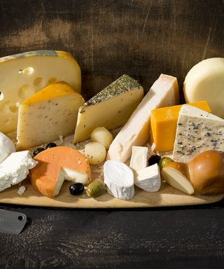 Gin-Flavoured Cheese Exists And We Need It This Christmas