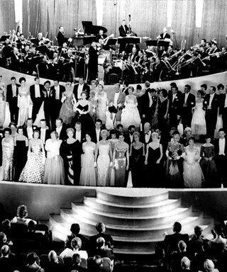 The Best Oscars Beauty Looks, Decade By Decade