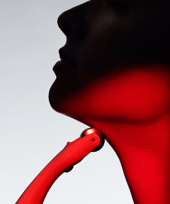 "I Tried At-Home Microneedling And My Skin Has Never Felt <em>So</em> Smooth"  