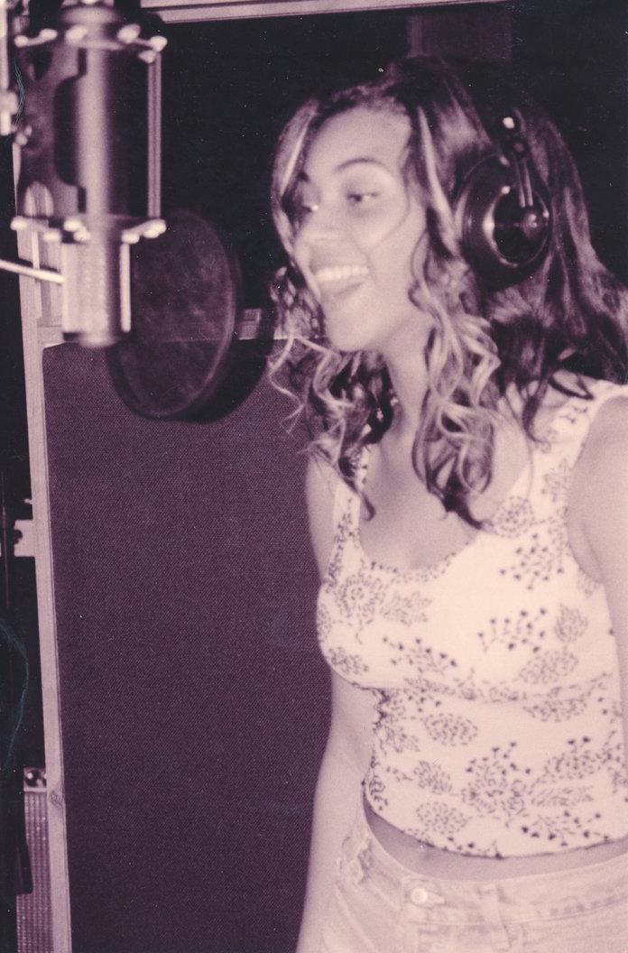 Beyoncé Posted These Rare Destiny's Child Photos to Celebrate a Huge Anniversary