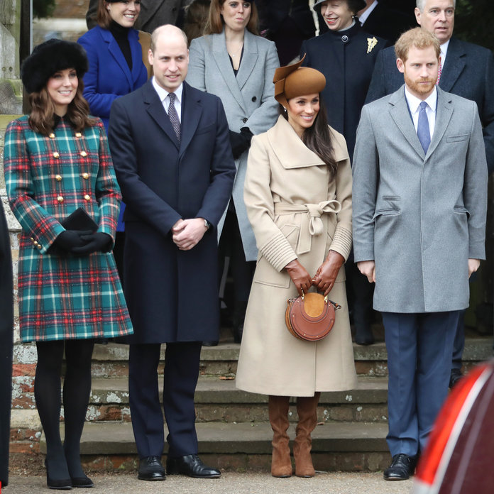 The Royal Family Has a Group Text Just for Them—so When Will Meghan Markle Join It?