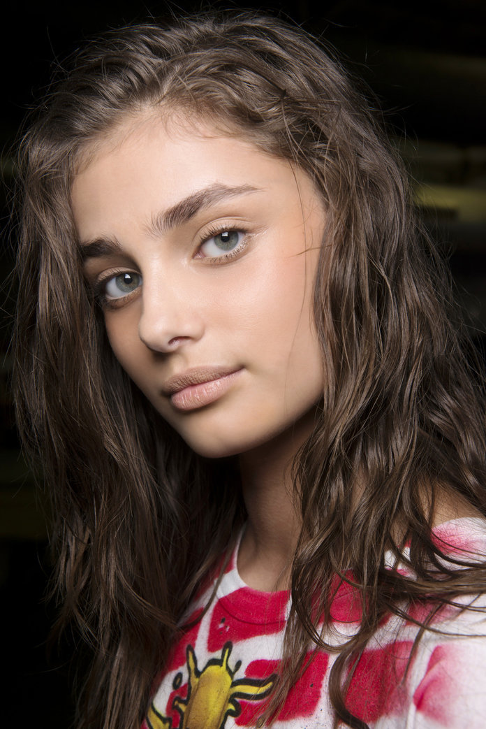 Best Nude Lipstick: 10 For Perfect Polished Pouts